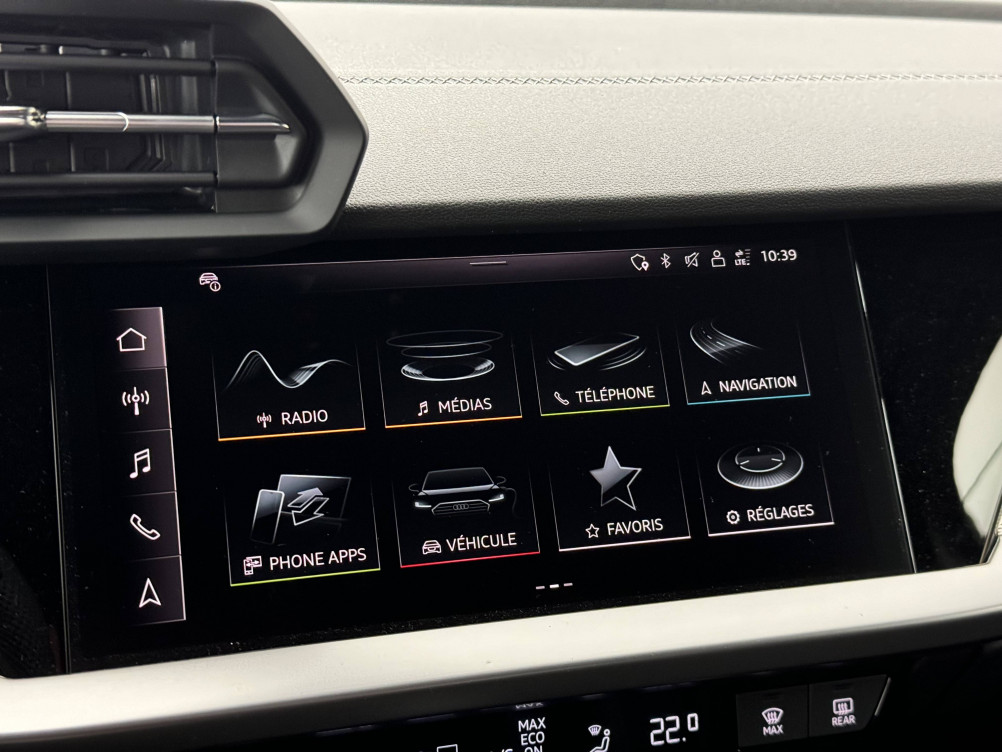 Acheter Audi A3 A3 Sportback 40 TFSIe 204 S tronic 6 S Line 5p neuf dans les concessions du Groupe Faurie
