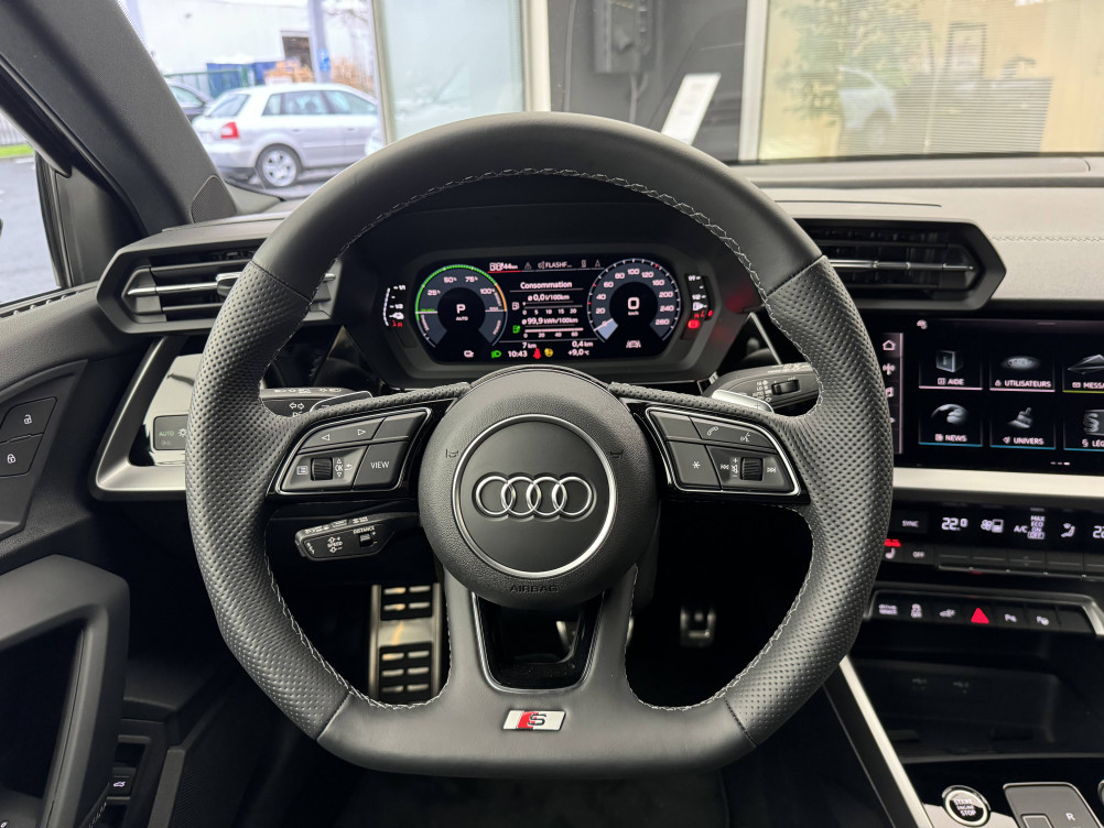 Acheter Audi A3 A3 Sportback 40 TFSIe 204 S tronic 6 S Line 5p neuf dans les concessions du Groupe Faurie