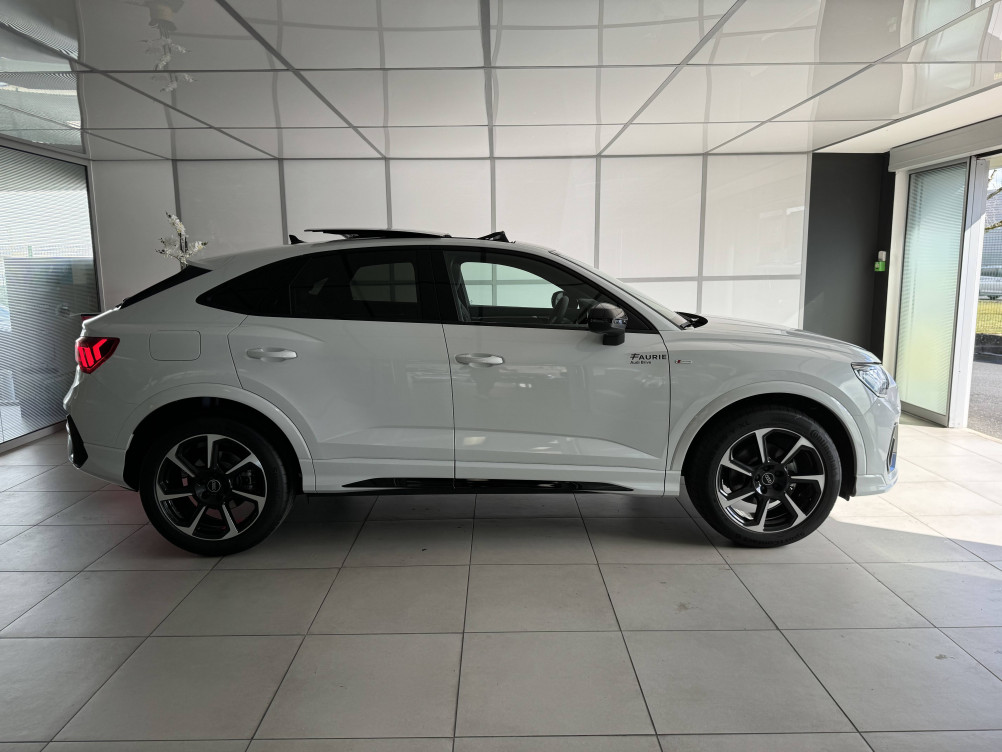 Acheter Audi Q3 Q3 Sportback 35 TFSI 150 ch S tronic 7 S line 5p neuf dans les concessions du Groupe Faurie