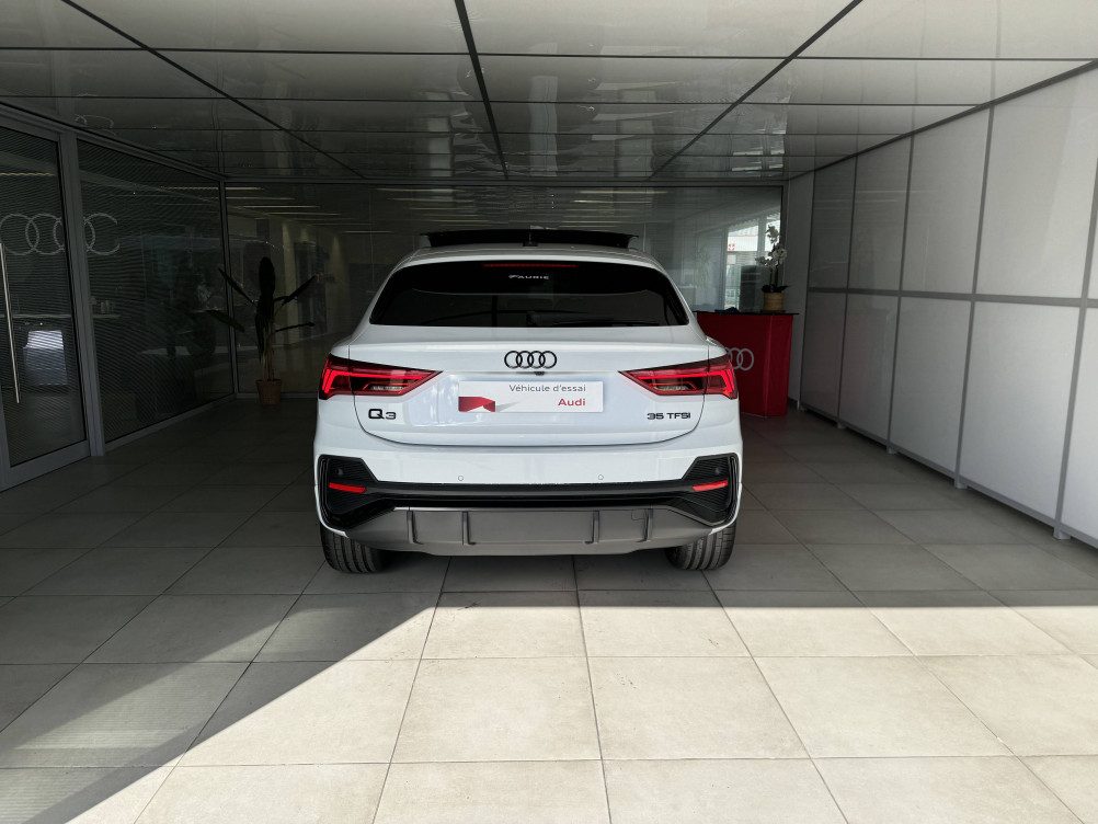 Acheter Audi Q3 Q3 Sportback 35 TFSI 150 ch S tronic 7 S line 5p neuf dans les concessions du Groupe Faurie