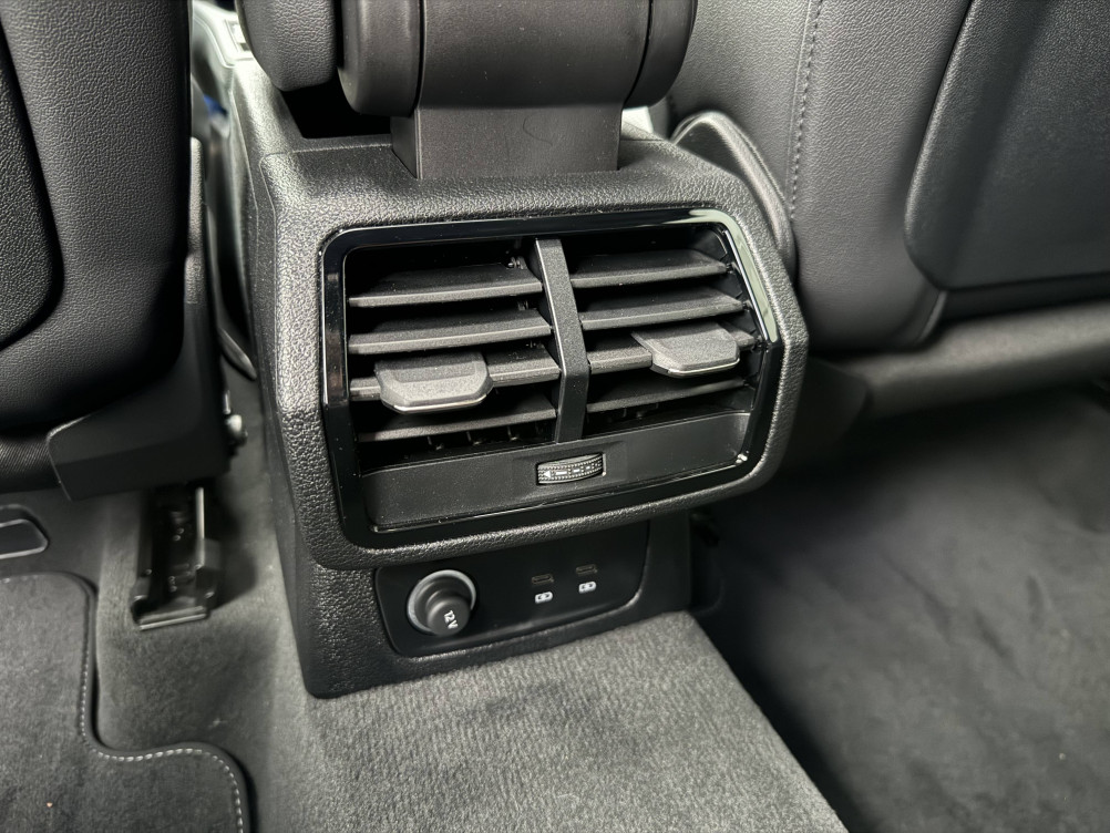 Acheter Audi Q3 Q3 Sportback 35 TFSI 150 ch S tronic 7 S line 5p neuf dans les concessions du Groupe Faurie