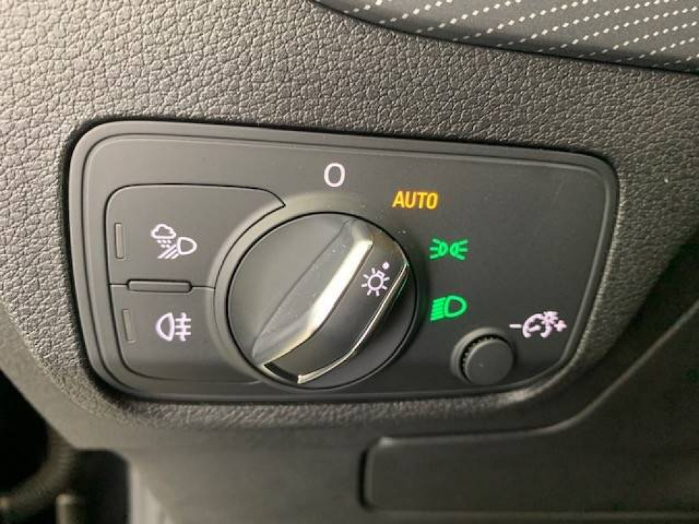 Acheter Audi Q2 Q2 35 TFSI 150 S tronic 7 S line 5p occasion dans les concessions du Groupe Faurie