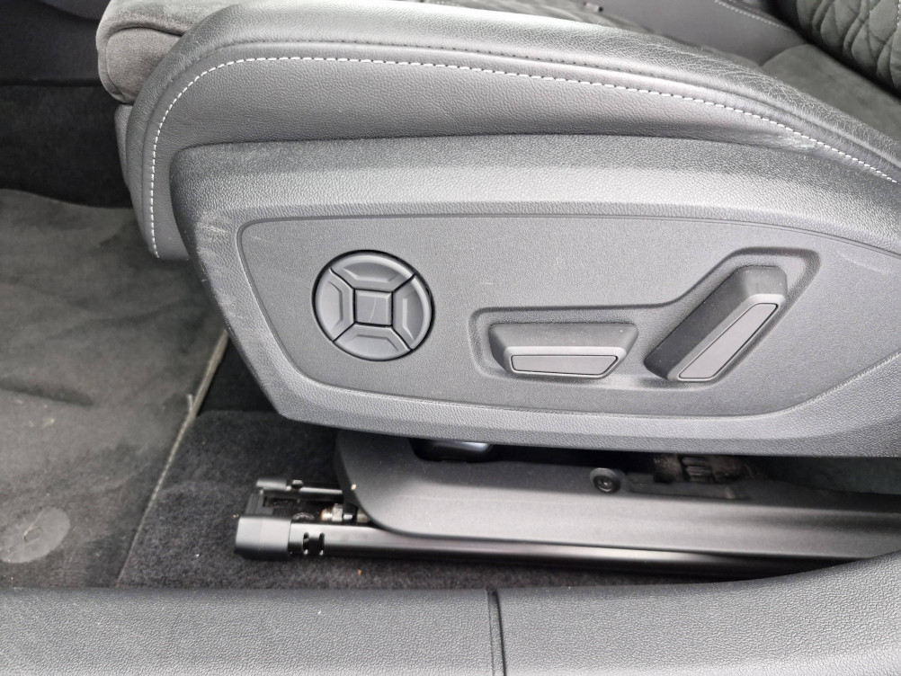 Acheter Audi A3 A3 Sportback 40 TFSIe 204 S tronic 6 S Line 5p occasion dans les concessions du Groupe Faurie