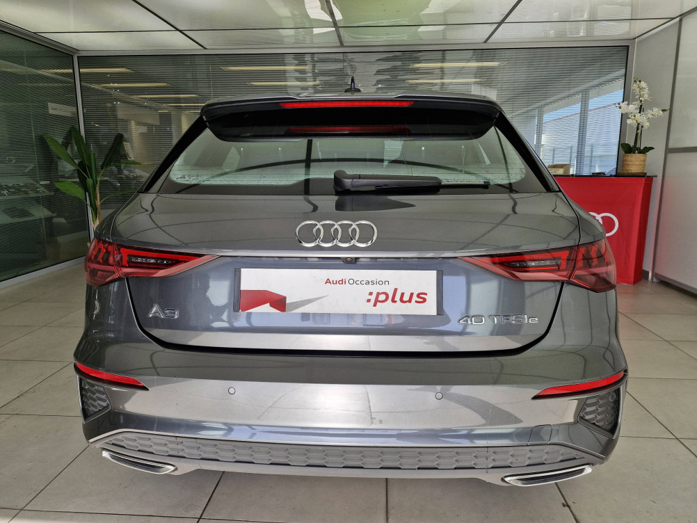 Acheter Audi A3 A3 Sportback 40 TFSIe 204 S tronic 6 S Line 5p occasion dans les concessions du Groupe Faurie