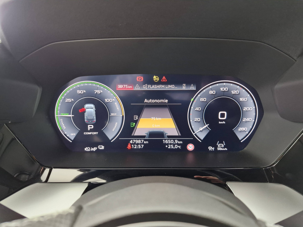 Acheter Audi A3 A3 Sportback 40 TFSIe 204 S tronic 6 S Line 5p occasion dans les concessions du Groupe Faurie