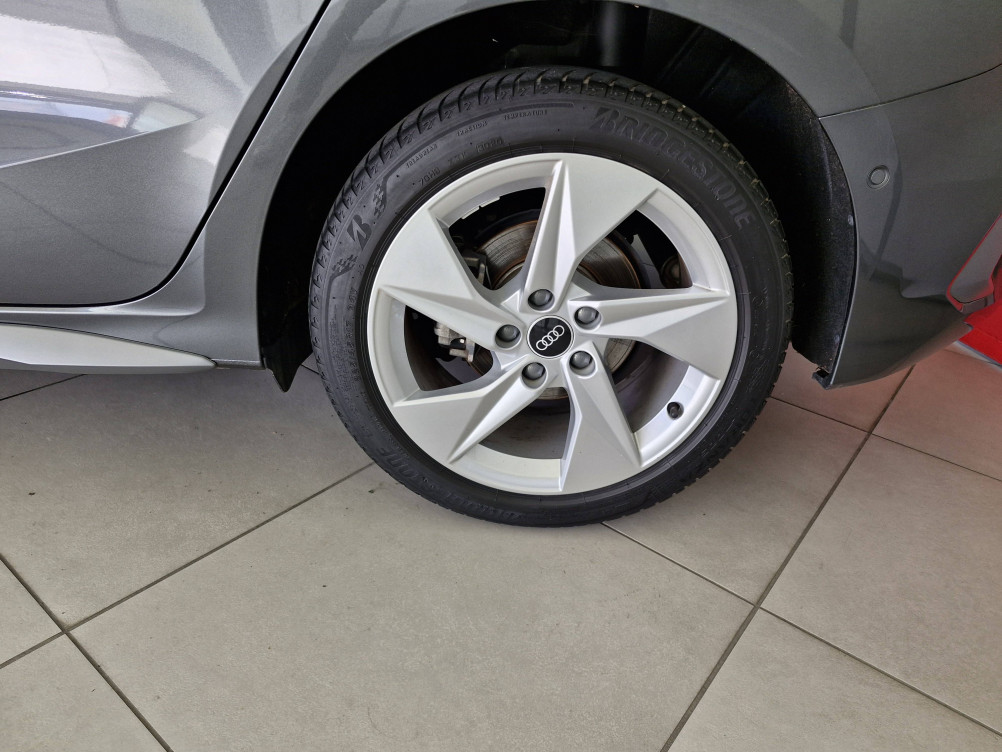 Acheter Audi A3 A3 Sportback 40 TFSIe 204 S tronic 6 S Line 5p occasion dans les concessions du Groupe Faurie