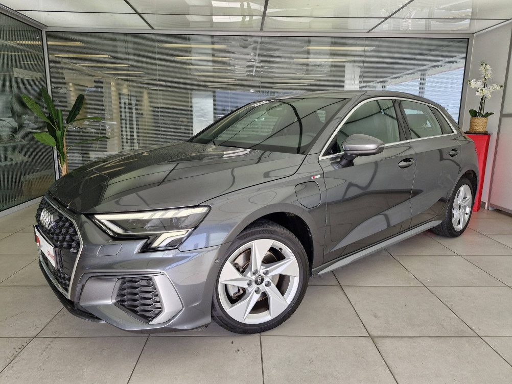 Acheter Audi A3 A3 Sportback 40 TFSIe 204 S tronic 6 S Line 5p occasion dans les concessions du Groupe Faurie