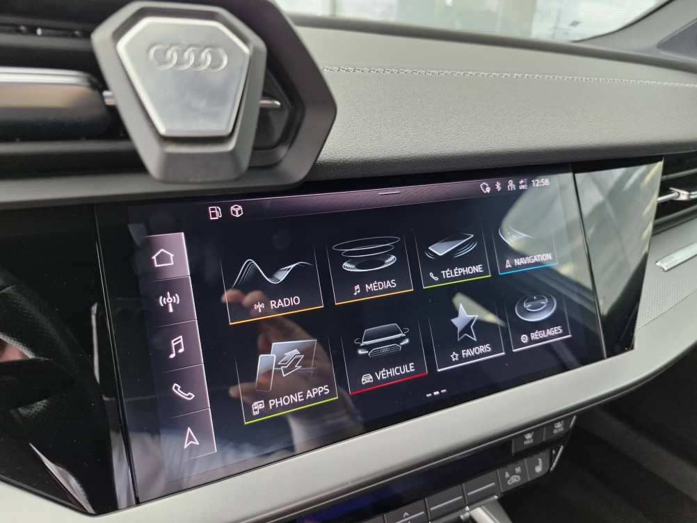 Acheter Audi A3 A3 Sportback 40 TFSIe 204 S tronic 6 S Line 5p occasion dans les concessions du Groupe Faurie