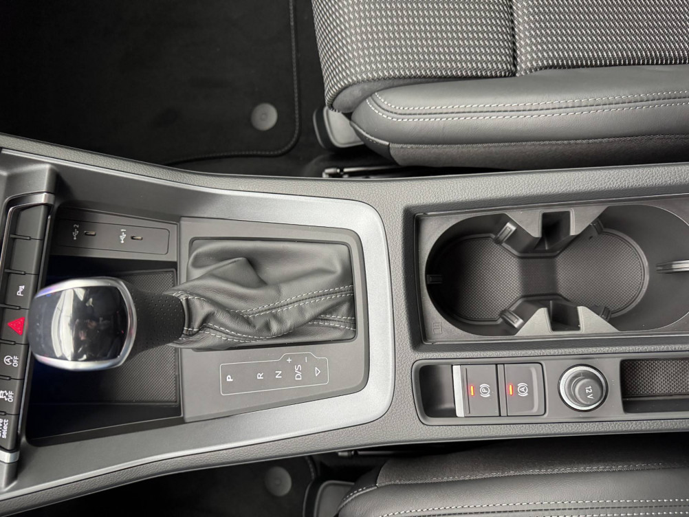 Acheter Audi Q3 Q3 35 TFSI 150 ch S tronic 7 Black Edition 5p neuf dans les concessions du Groupe Faurie
