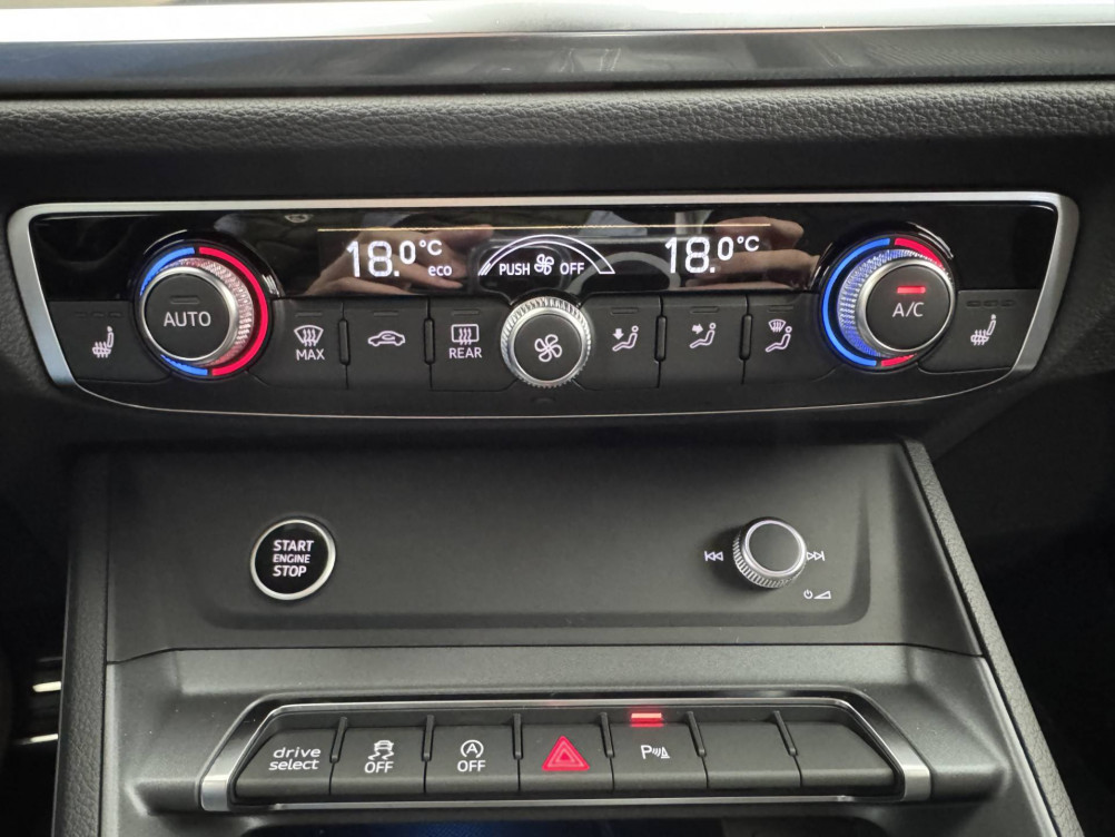 Acheter Audi Q3 Q3 35 TFSI 150 ch S tronic 7 Black Edition 5p neuf dans les concessions du Groupe Faurie