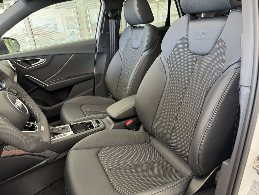 Acheter Audi Q2 Q2 35 TFSI 150 S tronic 7 Black Edition 5p neuf dans les concessions du Groupe Faurie
