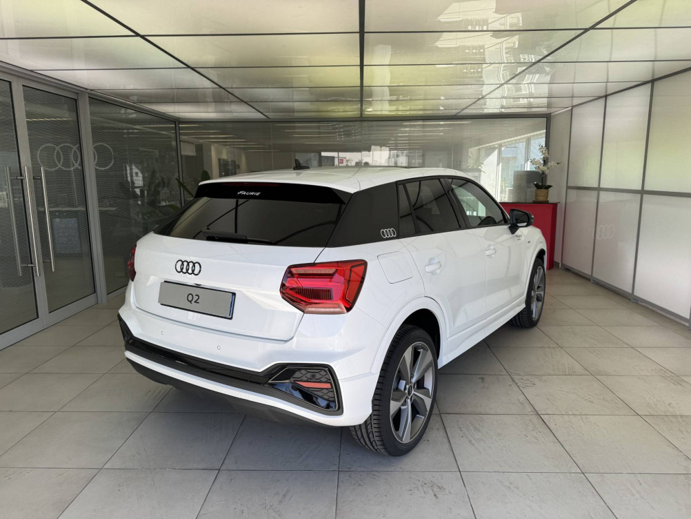 Acheter Audi Q2 Q2 35 TFSI 150 S tronic 7 Black Edition 5p neuf dans les concessions du Groupe Faurie