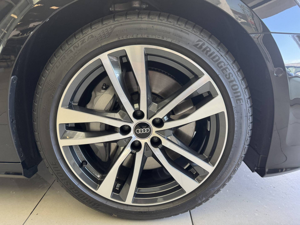 Acheter Audi A6 A6 50 TFSIe 299 ch S tronic 7 Quattro S line 4p neuf dans les concessions du Groupe Faurie