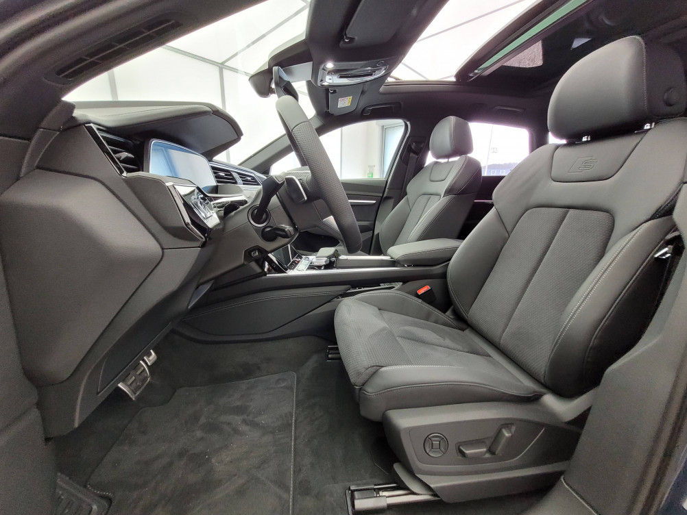 Acheter Audi Q8 e-tron Q8 e-tron 55 408 ch 114 kWh Quattro S line 5p occasion dans les concessions du Groupe Faurie