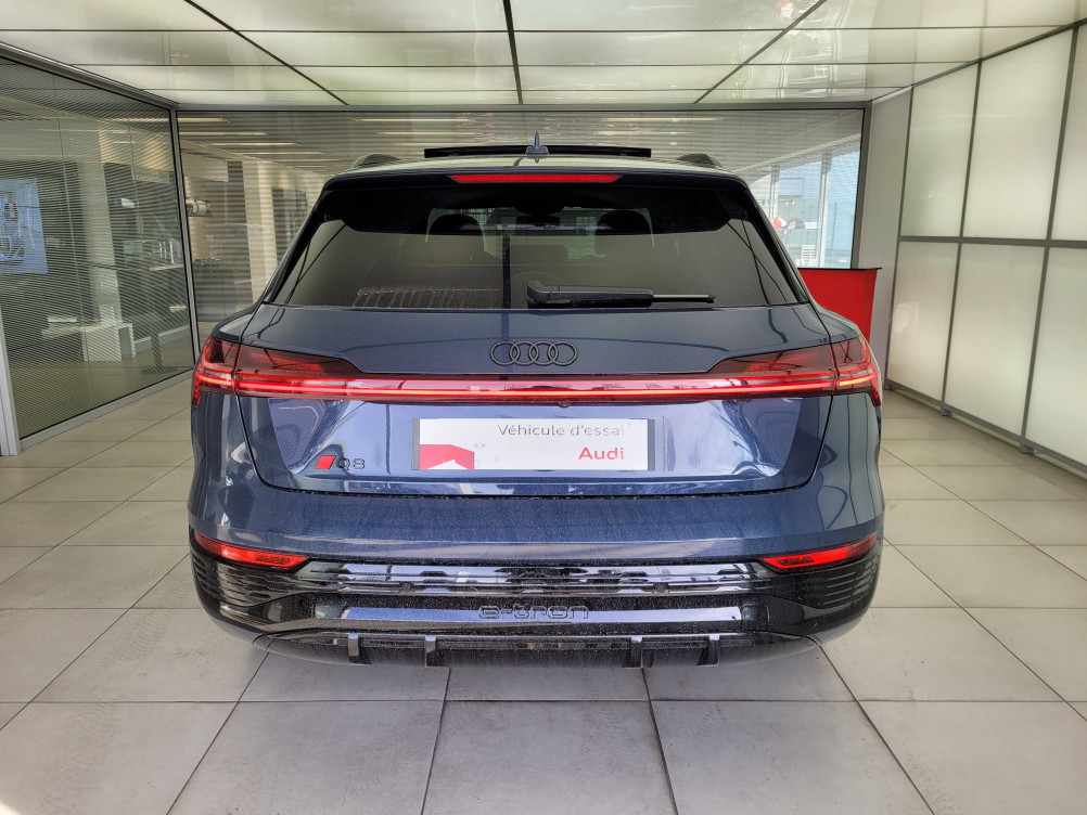 Acheter Audi Q8 e-tron Q8 e-tron 55 408 ch 114 kWh Quattro S line 5p occasion dans les concessions du Groupe Faurie