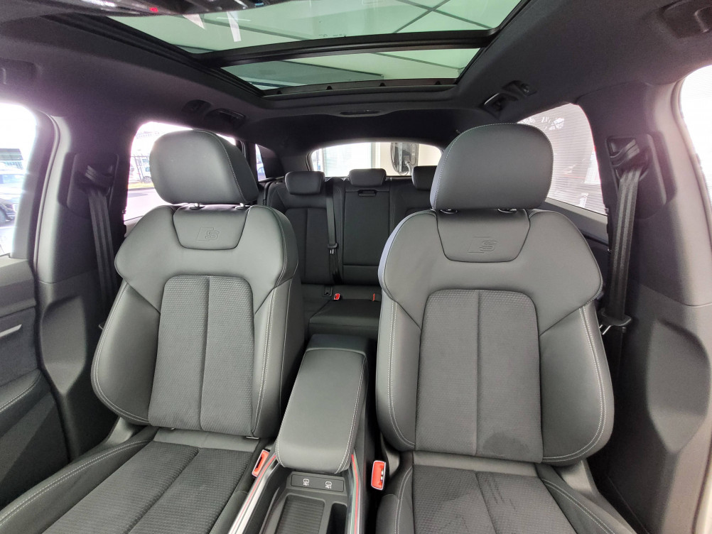 Acheter Audi Q8 e-tron Q8 e-tron 55 408 ch 114 kWh Quattro S line 5p occasion dans les concessions du Groupe Faurie