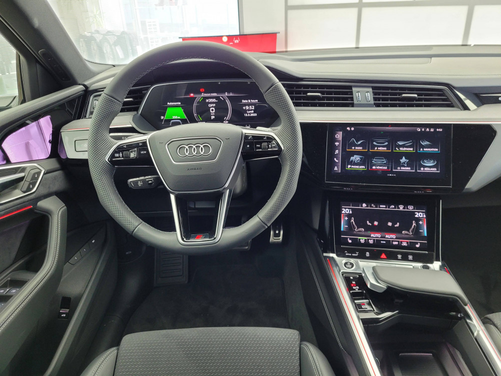 Acheter Audi Q8 e-tron Q8 e-tron 55 408 ch 114 kWh Quattro S line 5p occasion dans les concessions du Groupe Faurie