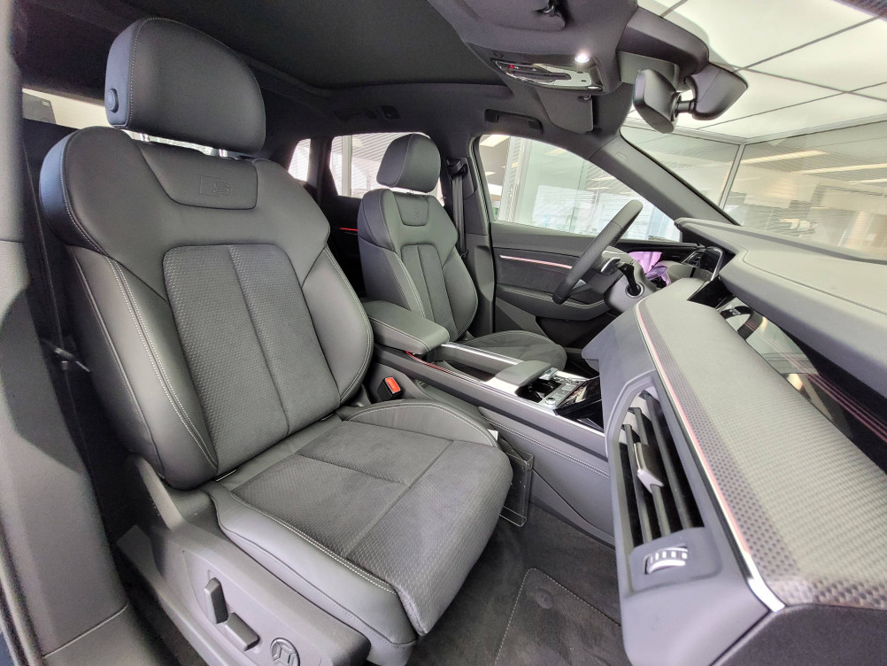 Acheter Audi Q8 e-tron Q8 e-tron 55 408 ch 114 kWh Quattro S line 5p occasion dans les concessions du Groupe Faurie