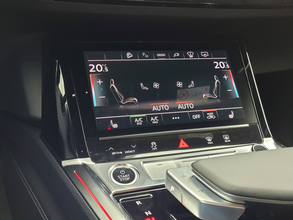 Acheter Audi Q8 e-tron Q8 e-tron 55 408 ch 114 kWh Quattro S line 5p occasion dans les concessions du Groupe Faurie