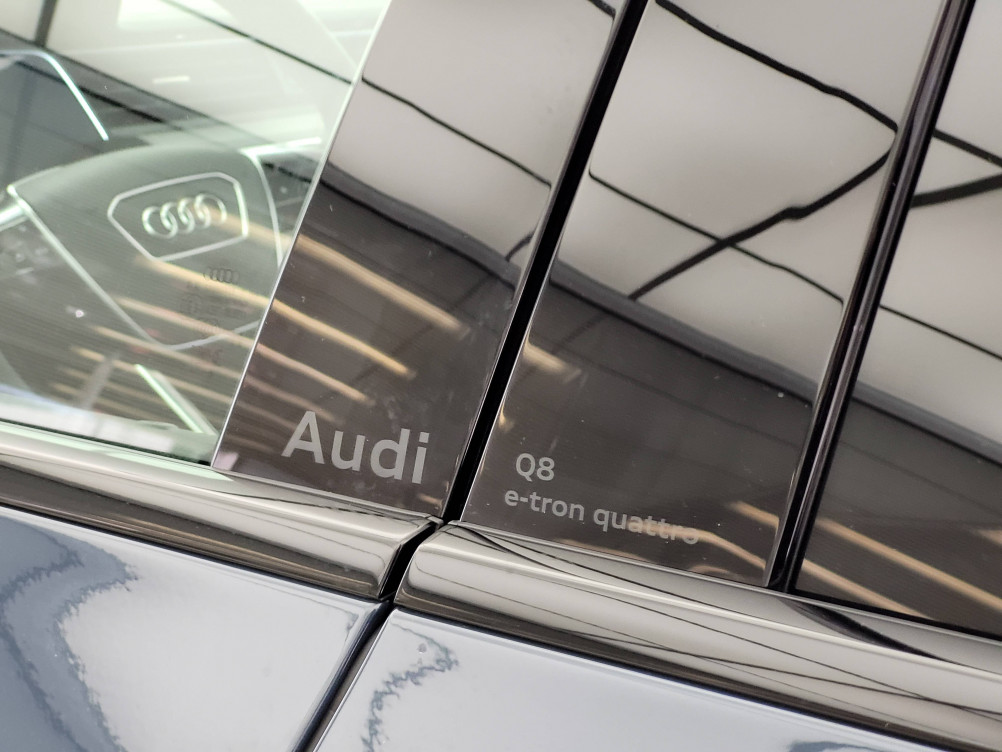 Acheter Audi Q8 e-tron Q8 e-tron 55 408 ch 114 kWh Quattro S line 5p occasion dans les concessions du Groupe Faurie