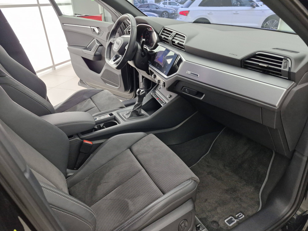 Acheter Audi Q3 Q3 Sportback 35 TDI 150 ch S tronic 7 S Edition 5p occasion dans les concessions du Groupe Faurie