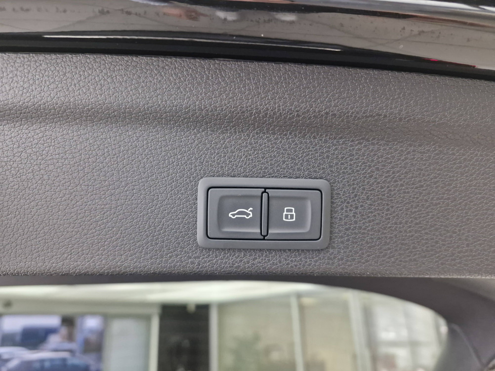 Acheter Audi Q3 Q3 Sportback 35 TDI 150 ch S tronic 7 S Edition 5p occasion dans les concessions du Groupe Faurie