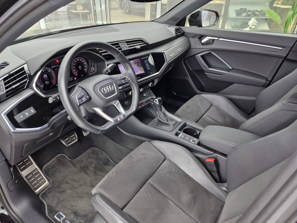 Acheter Audi Q3 Q3 Sportback 35 TDI 150 ch S tronic 7 S Edition 5p occasion dans les concessions du Groupe Faurie