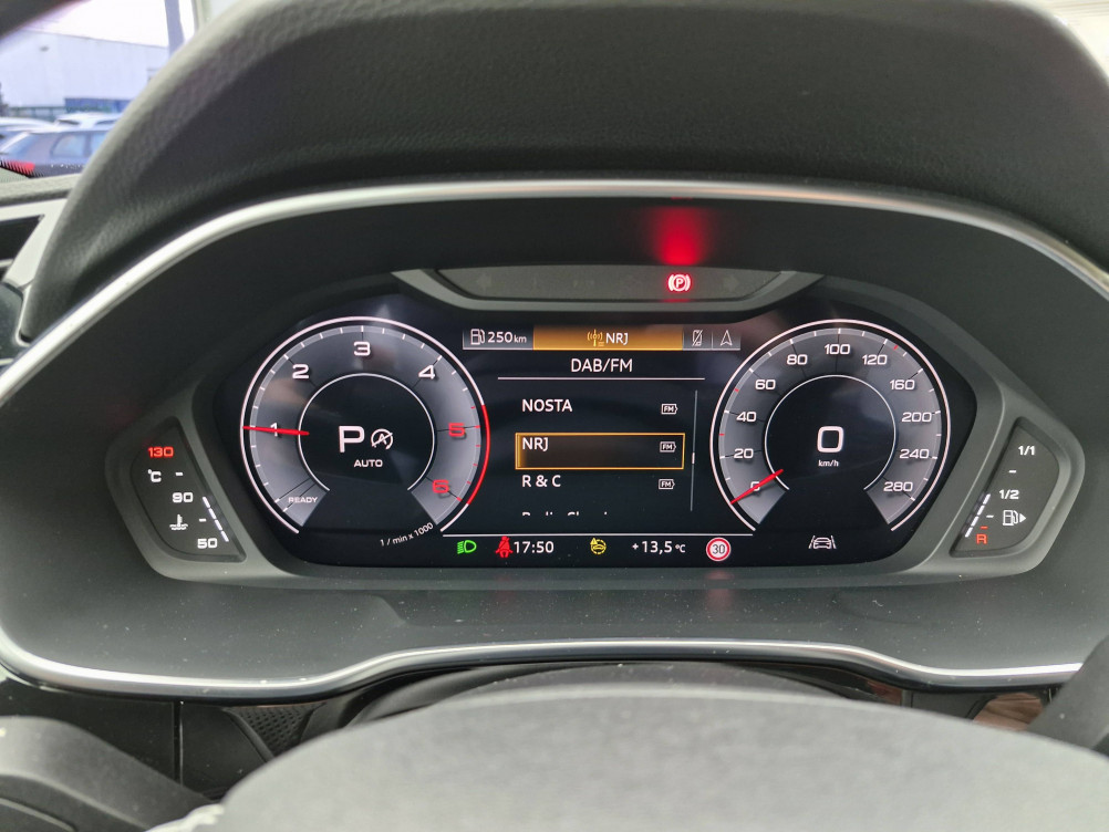 Acheter Audi Q3 Q3 Sportback 35 TDI 150 ch S tronic 7 S Edition 5p occasion dans les concessions du Groupe Faurie