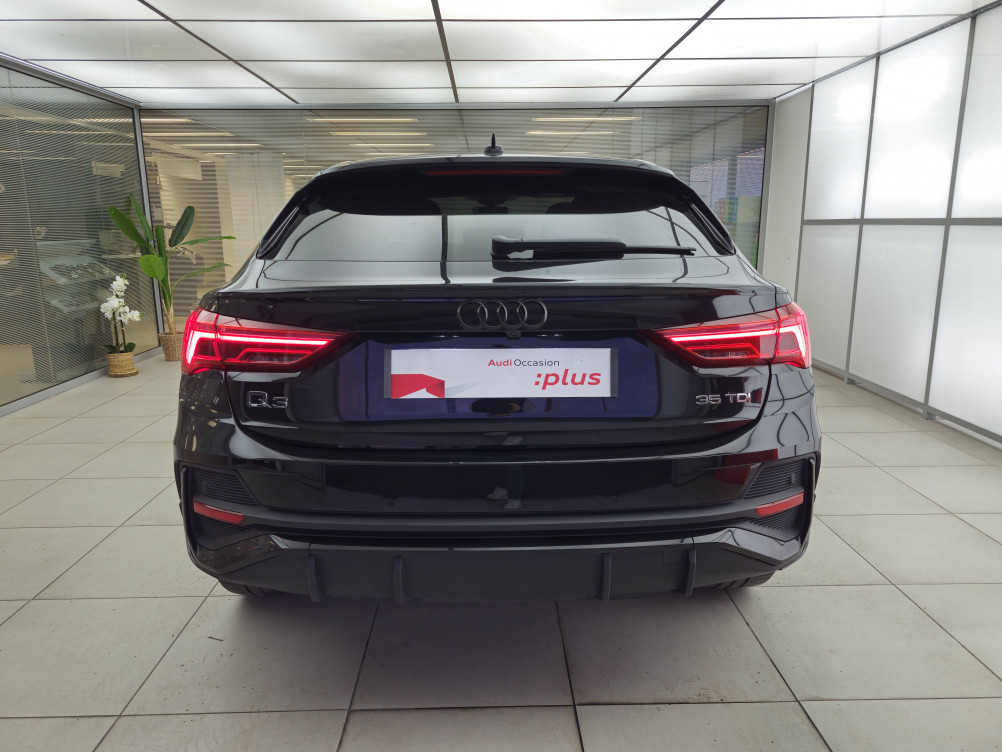 Acheter Audi Q3 Q3 Sportback 35 TDI 150 ch S tronic 7 S Edition 5p occasion dans les concessions du Groupe Faurie