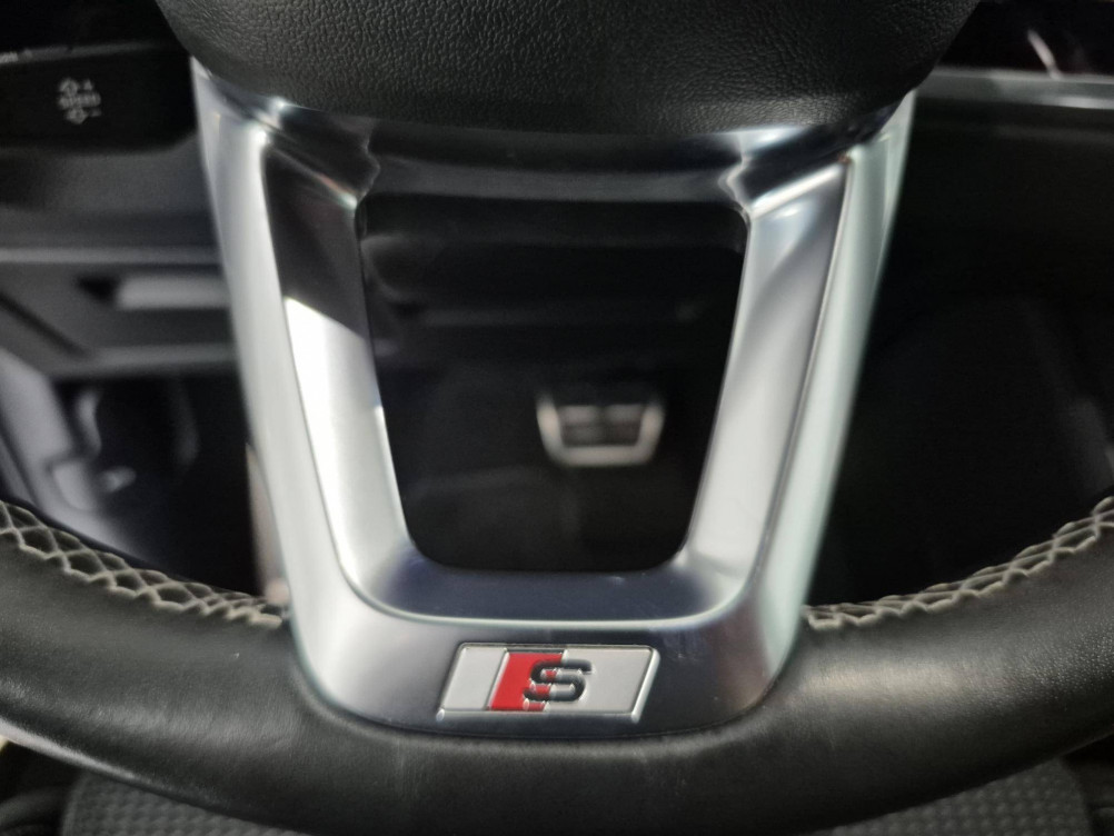 Acheter Audi Q3 Q3 45 TFSIe 245 ch S tronic 6 S line 5p occasion dans les concessions du Groupe Faurie