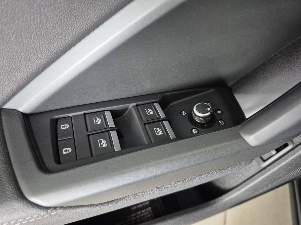 Acheter Audi Q3 Q3 45 TFSIe 245 ch S tronic 6 S line 5p occasion dans les concessions du Groupe Faurie