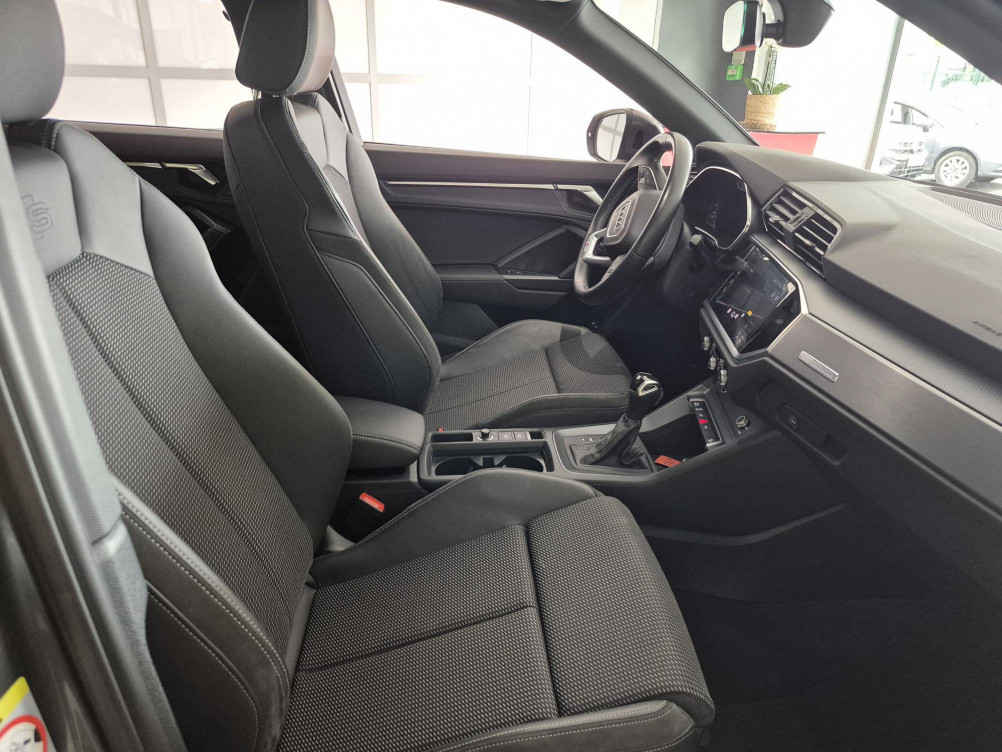 Acheter Audi Q3 Q3 45 TFSIe 245 ch S tronic 6 S line 5p occasion dans les concessions du Groupe Faurie