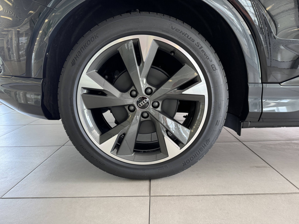 Acheter Audi Q4 Q4 e-tron 45 285 ch 82 kWh S line 5p neuf dans les concessions du Groupe Faurie