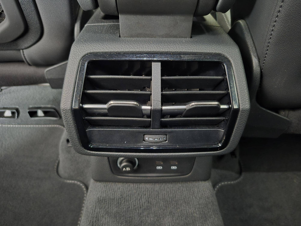 Acheter Audi Q3 Q3 45 TFSIe 245 ch S tronic 6 S line 5p occasion dans les concessions du Groupe Faurie