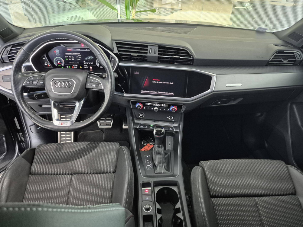 Acheter Audi Q3 Q3 45 TFSIe 245 ch S tronic 6 S line 5p occasion dans les concessions du Groupe Faurie