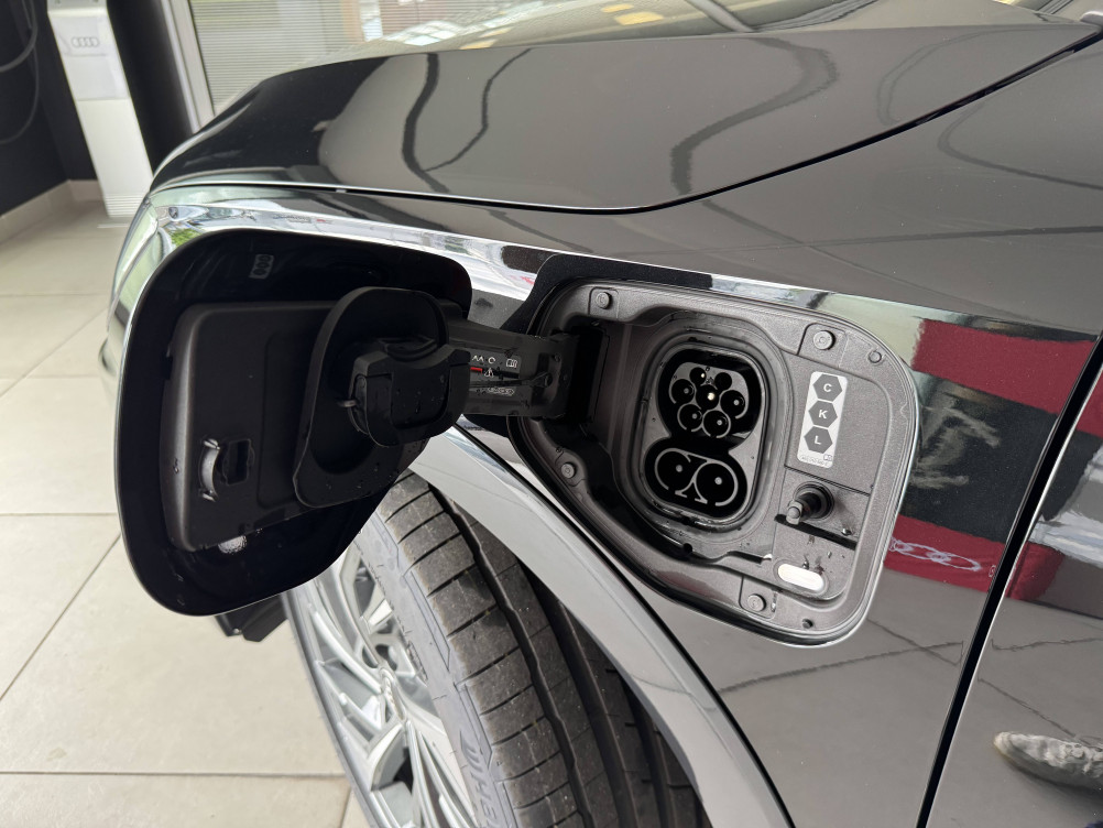 Acheter Audi A3 A3 Allstreet 40 TFSI e Hybride rechargeable 204 S tronic 6 Avus 5p neuf dans les concessions du Groupe Faurie
