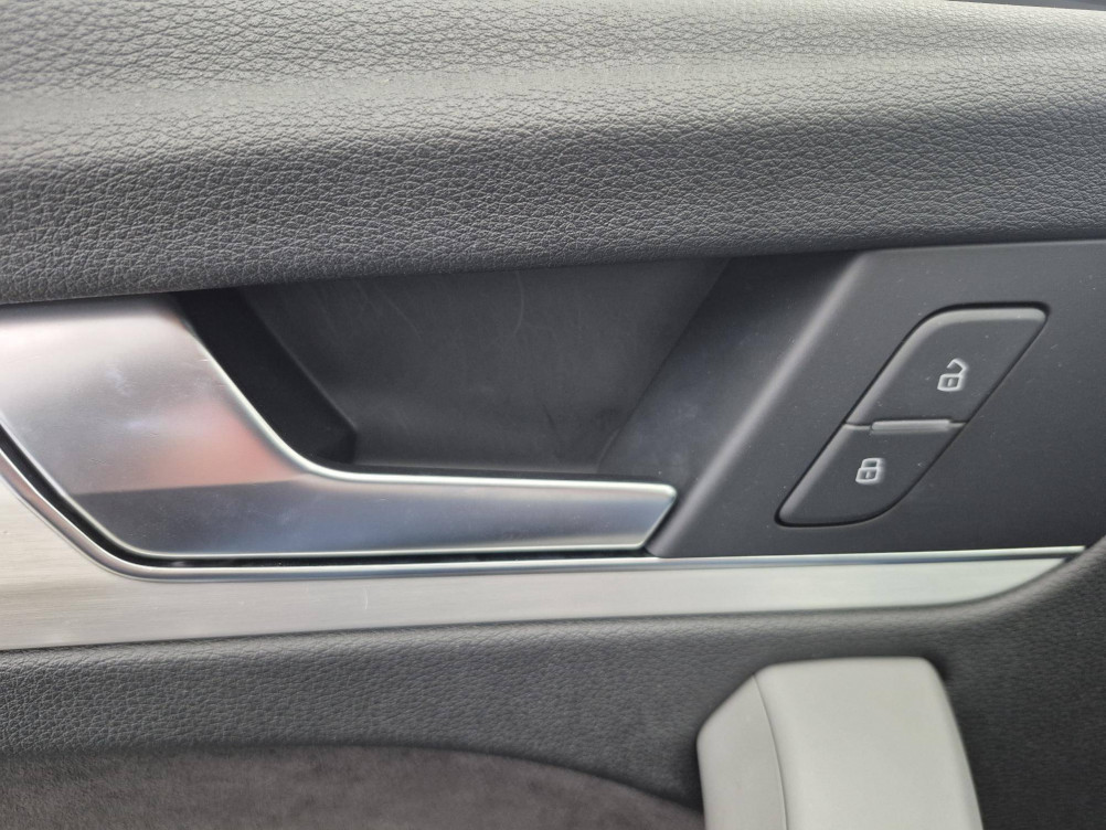Acheter Audi Q5 Q5 2.0 TDI 190 S tronic 7 Quattro S line 5p occasion dans les concessions du Groupe Faurie