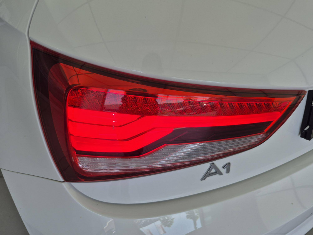 Acheter Audi A1 A1 Sportback 1.0 TFSI ultra 95 Ambiente 5p occasion dans les concessions du Groupe Faurie
