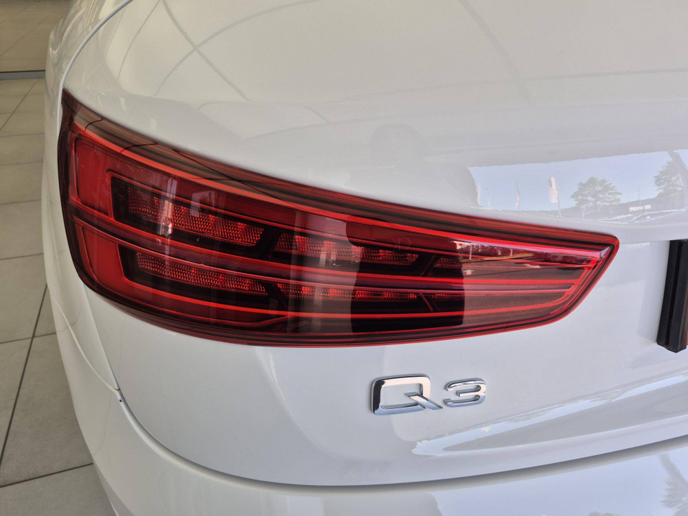 Acheter Audi Q3 Q3 2.0 TDI Ultra 150 ch Ambiente 5p occasion dans les concessions du Groupe Faurie