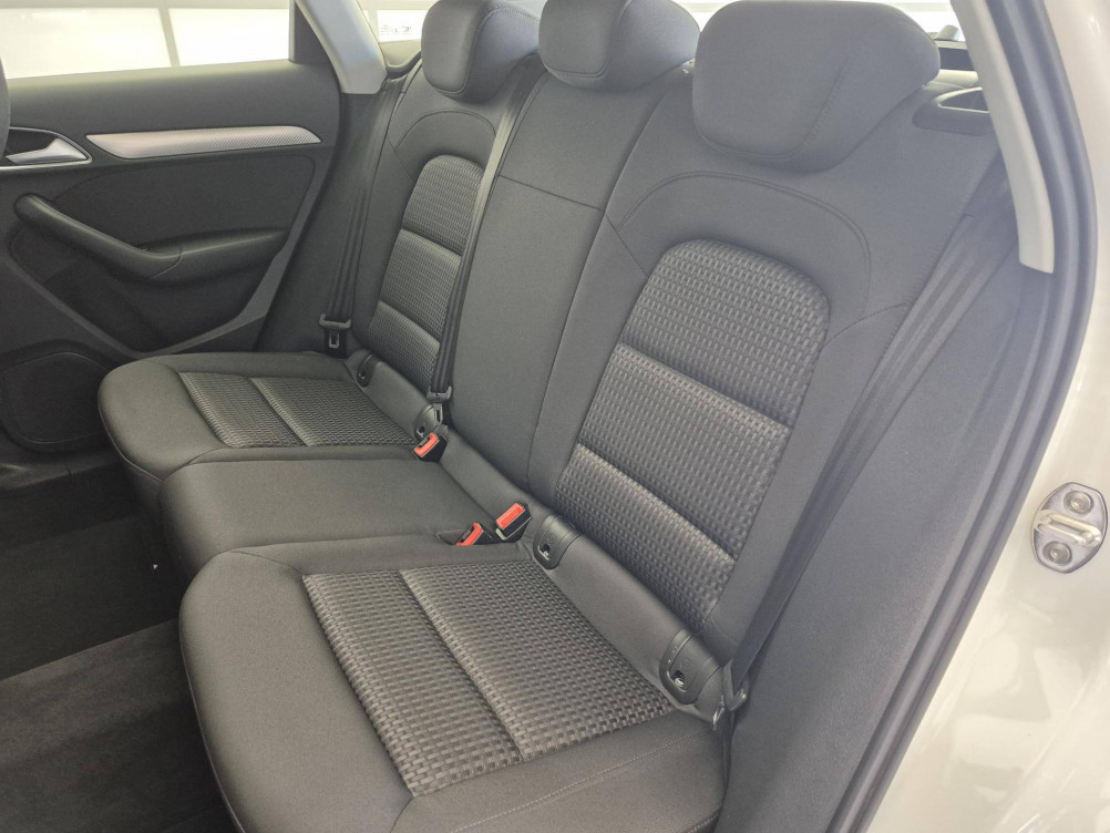 Acheter Audi Q3 Q3 2.0 TDI Ultra 150 ch Ambiente 5p occasion dans les concessions du Groupe Faurie