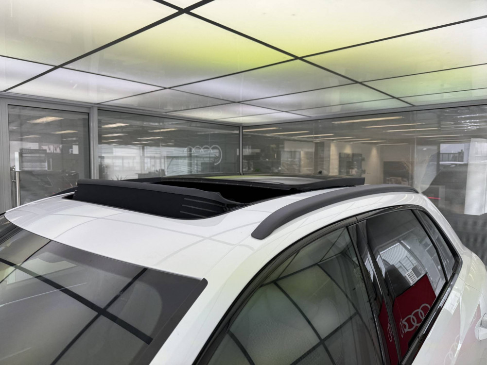 Acheter Audi Q3 Q3 35 TFSI 150 ch S tronic 7 Black Edition 5p neuf dans les concessions du Groupe Faurie