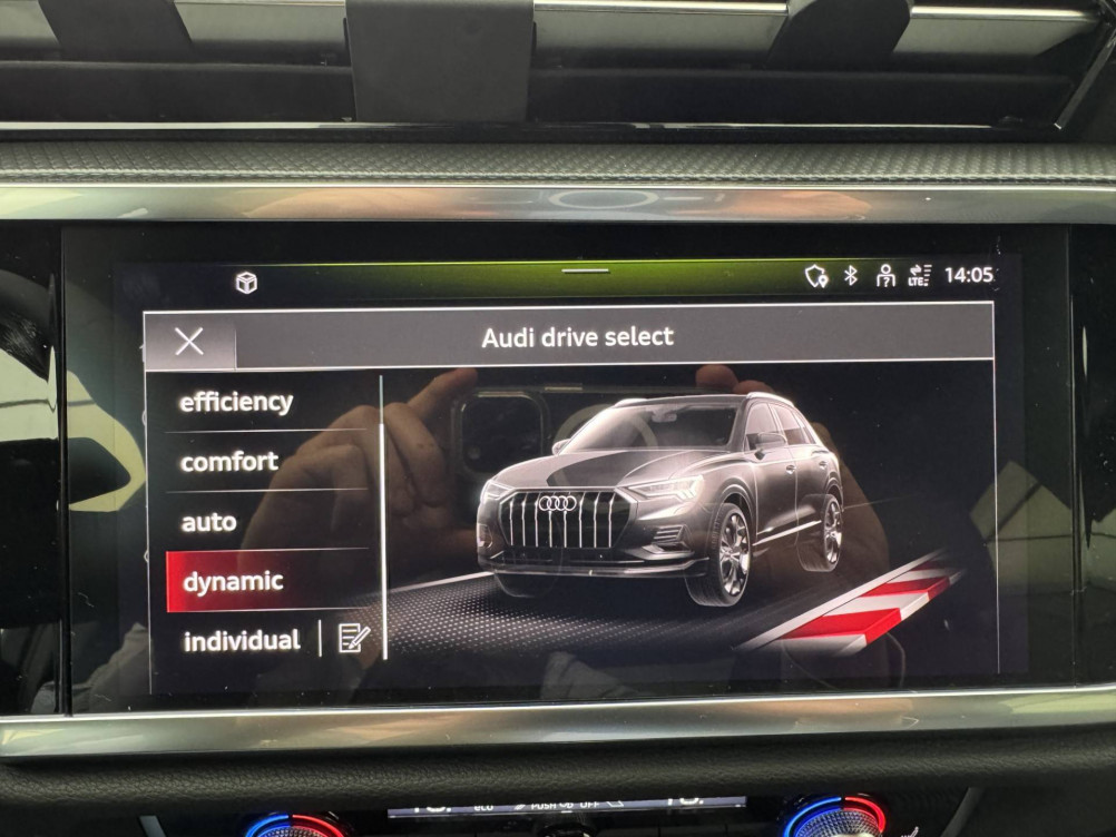 Acheter Audi Q3 Q3 35 TFSI 150 ch S tronic 7 Black Edition 5p neuf dans les concessions du Groupe Faurie