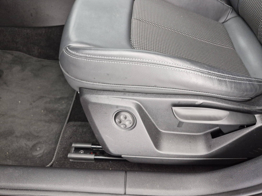 Acheter Audi Q2 Q2 35 TDI 150 S tronic 7 S line 5p occasion dans les concessions du Groupe Faurie