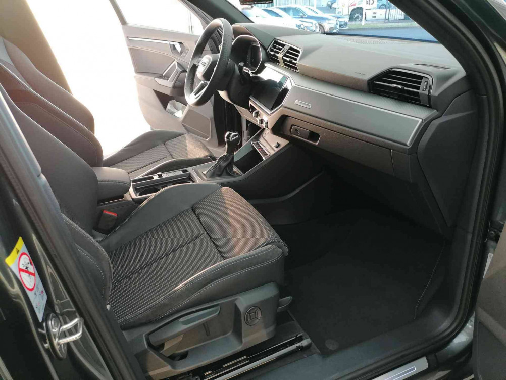 Acheter Audi Q3 Q3 35 TFSI 150 ch S tronic 7 S line 5p occasion dans les concessions du Groupe Faurie
