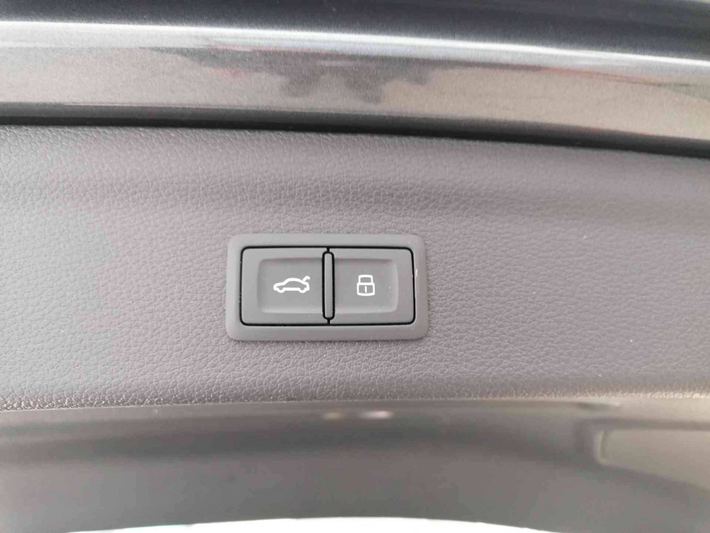 Acheter Audi Q3 Q3 35 TFSI 150 ch S tronic 7 S line 5p occasion dans les concessions du Groupe Faurie