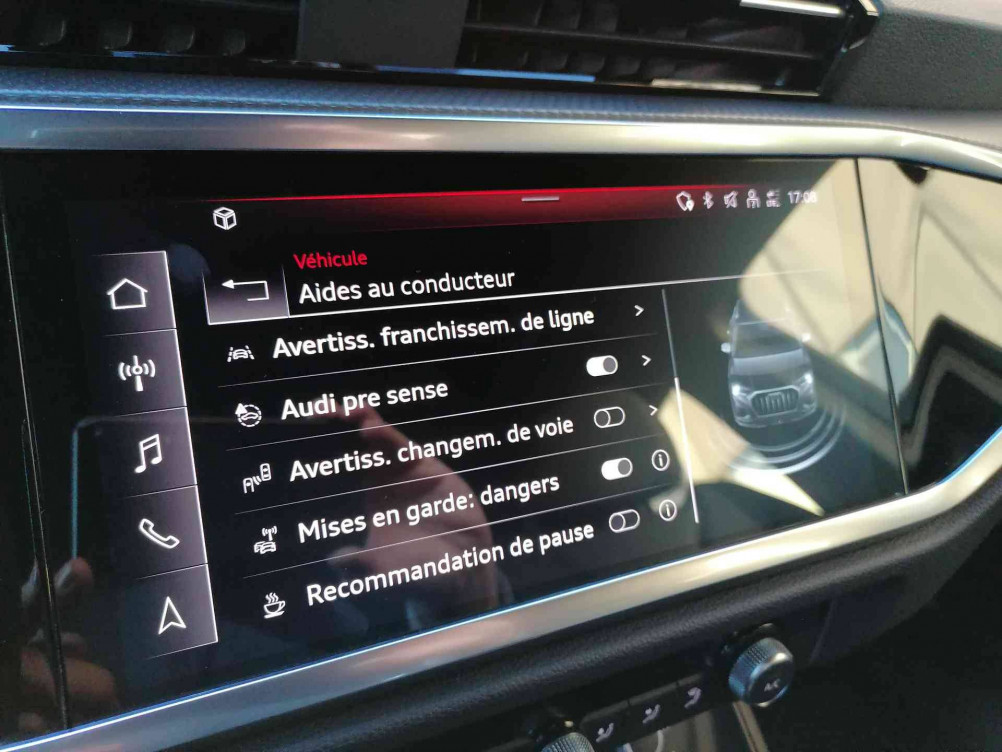 Acheter Audi Q3 Q3 35 TFSI 150 ch S tronic 7 S line 5p occasion dans les concessions du Groupe Faurie