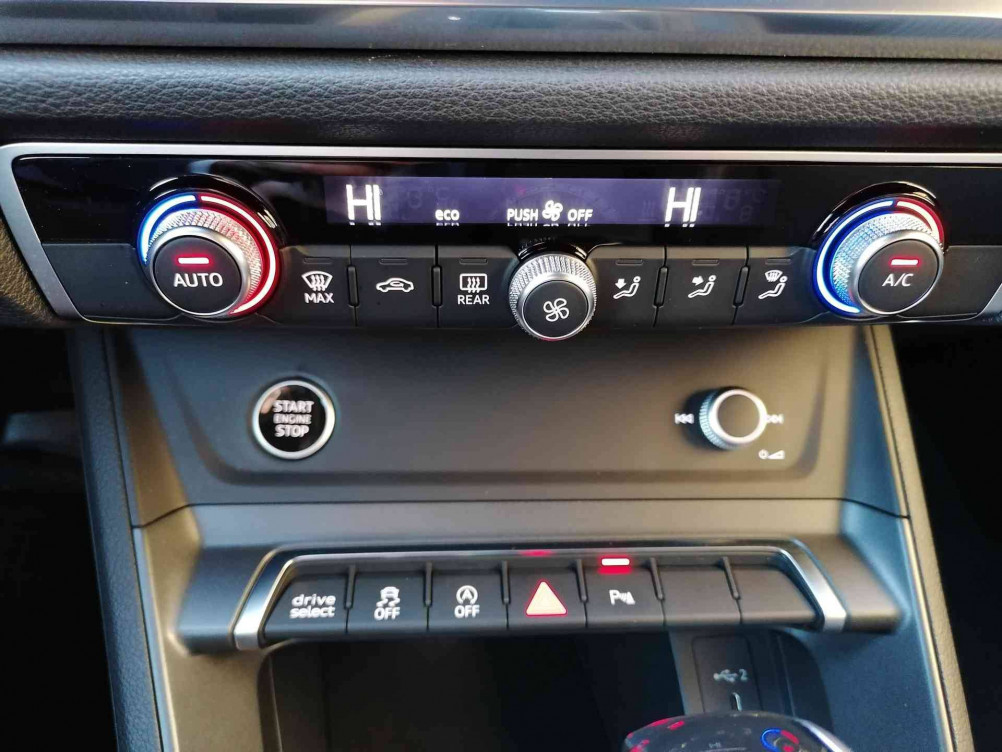 Acheter Audi Q3 Q3 35 TFSI 150 ch S tronic 7 S line 5p occasion dans les concessions du Groupe Faurie