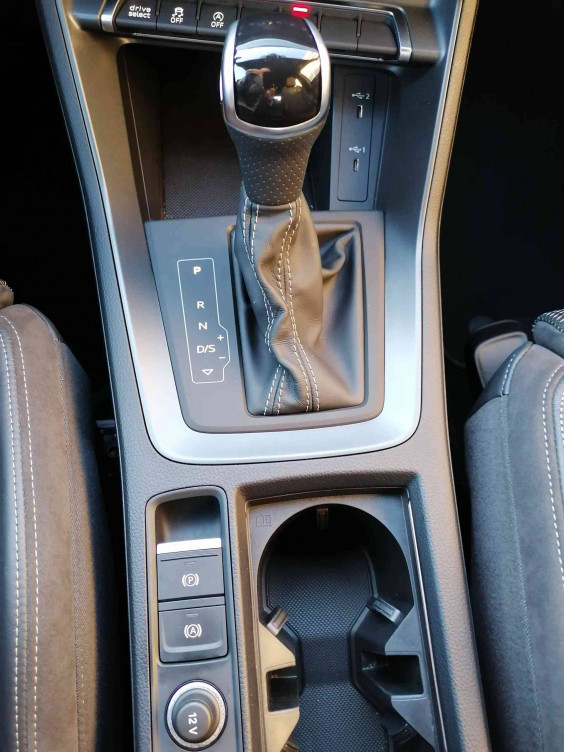 Acheter Audi Q3 Q3 35 TFSI 150 ch S tronic 7 S line 5p occasion dans les concessions du Groupe Faurie