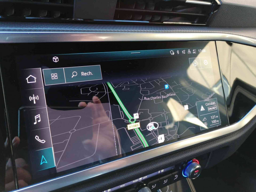Acheter Audi Q3 Q3 35 TFSI 150 ch S tronic 7 S line 5p occasion dans les concessions du Groupe Faurie
