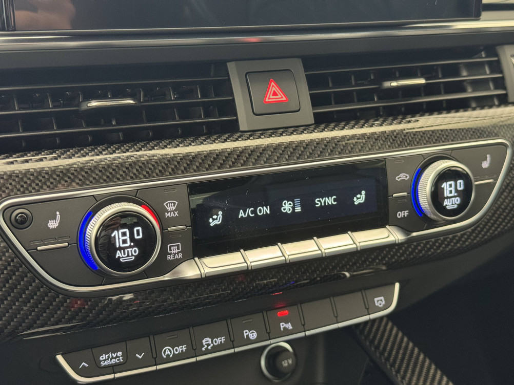 Acheter Audi A4 A4 35 TFSI 150 S tronic 7 Competition 4p neuf dans les concessions du Groupe Faurie